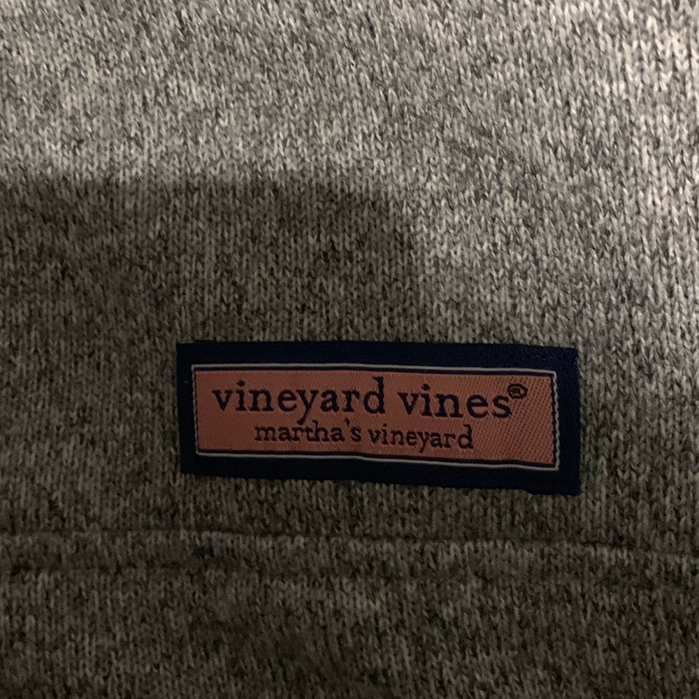 Vineyard vine half zip - Picture 2 of 4